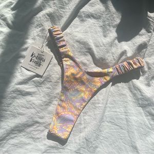 KULANI KINIS WHIPPED WONDER RETRO THONG BOTTOMS🪸